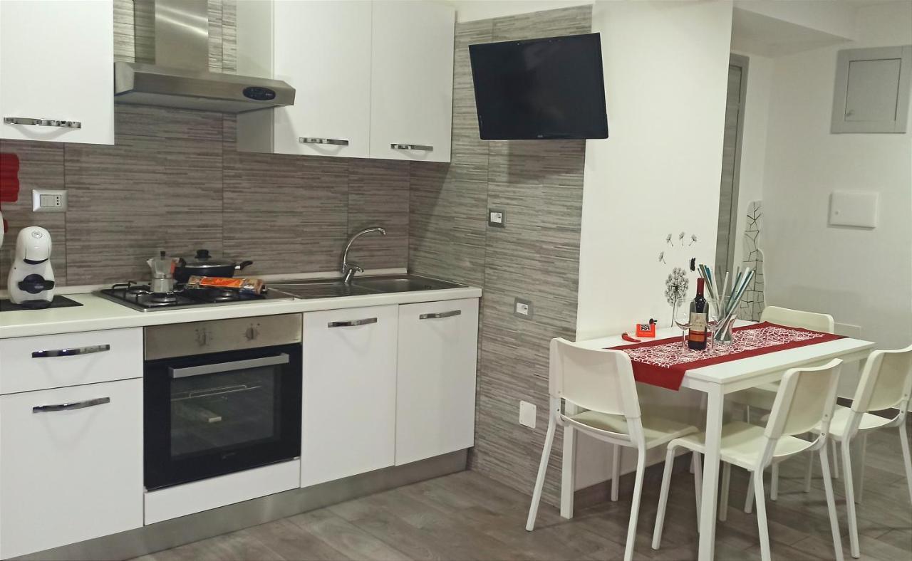 Appartamento Napoli Pop Chiaia Esterno foto