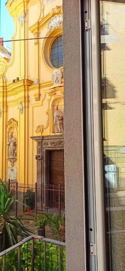 Appartamento Napoli Pop Chiaia Esterno foto